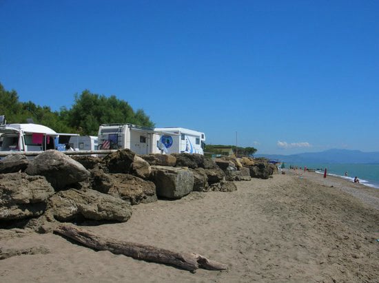 Zona villaggio e ormeggio
